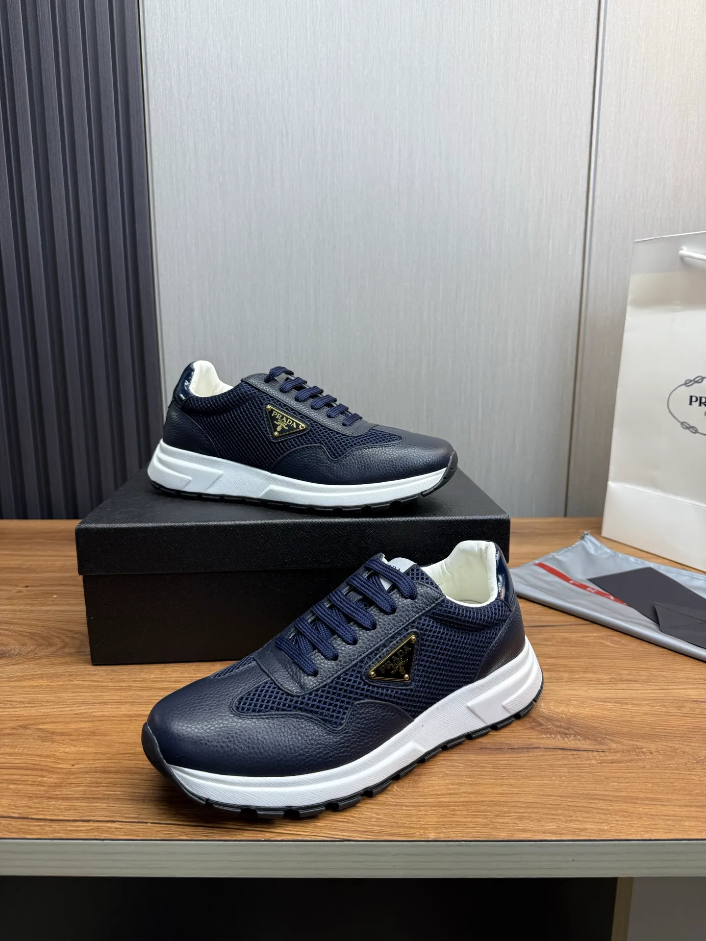 Men's shoes 💰780💰 [PRADA] Men's shoes are popular in the counter, official website synchronization, 1 high-quality shipment ✔️Original cowhide stitching breathable mesh + cowhide lining, 1🆚1 replica, original original bottom, 38-45 (38.45 custom-made, non-refundable)